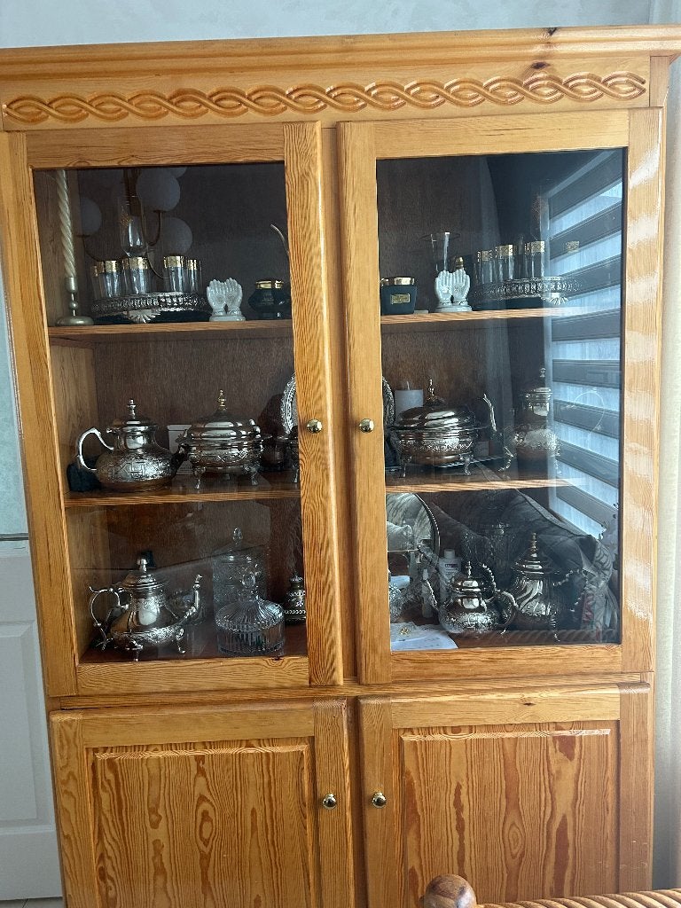 Vitrinekast en dressoir, Ophalen, Gebruikt, 200 cm of meer, 150 tot 200 cm