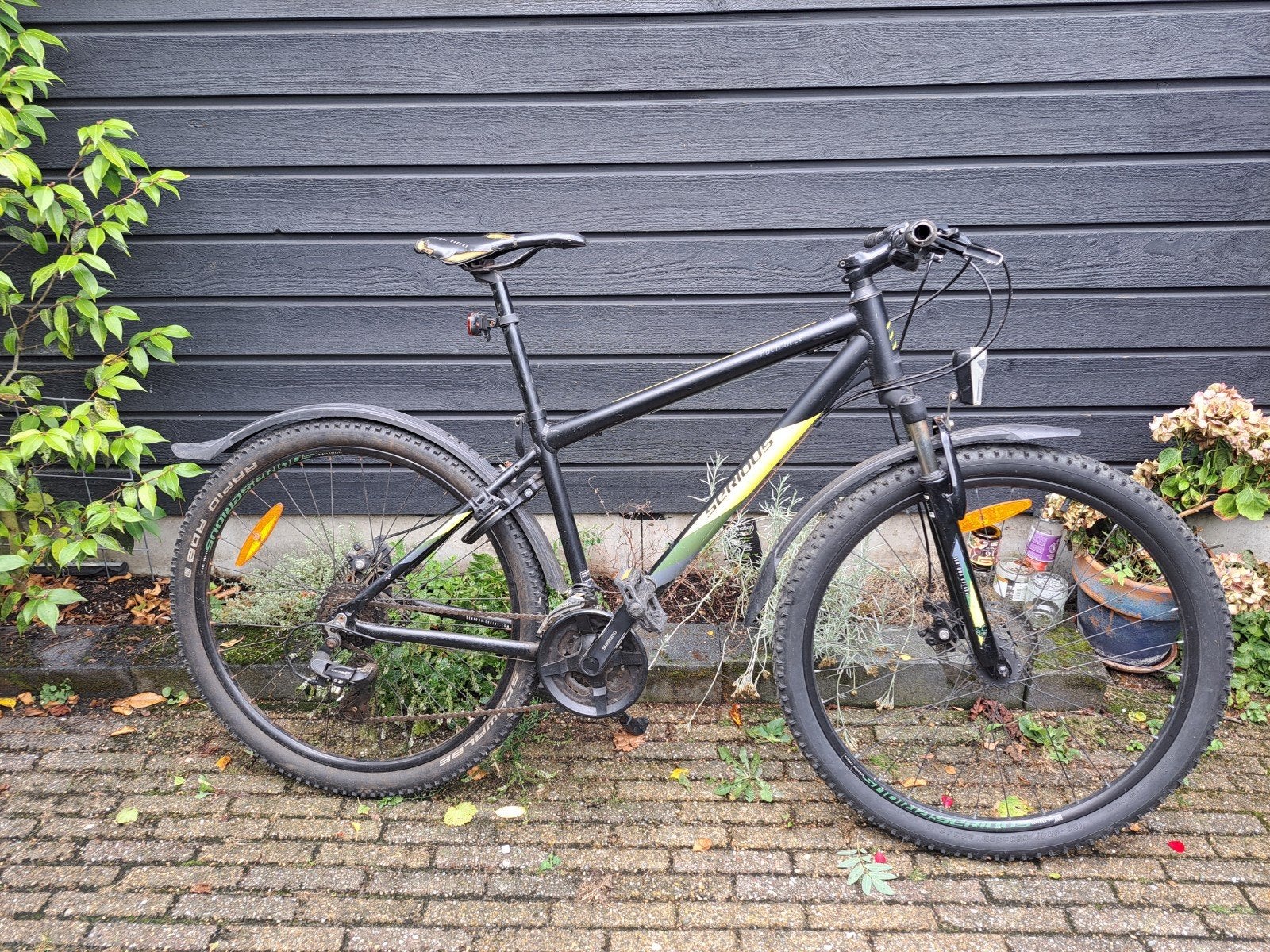 Zwarte mountainbike - 28 inch, 21 versnellingen, Gebruikt, Meer dan 20 versnellingen, 53 tot 57 cm, Ophalen
