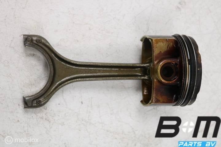 Zuiger compleet Audi A3 8V 1.4 TFSI CZEA 04E107065, Auto-onderdelen, Gebruikt