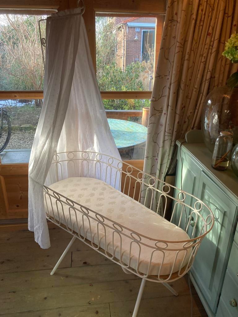 Stalen vintage wieg, Kinderen en Baby's, Babywiegjes en Ledikanten, Ophalen, Gebruikt, Wieg