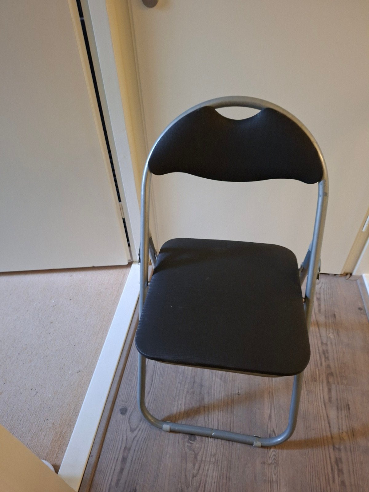 stoeltjes, Ophalen, Gebruikt, Zwart, Twee
