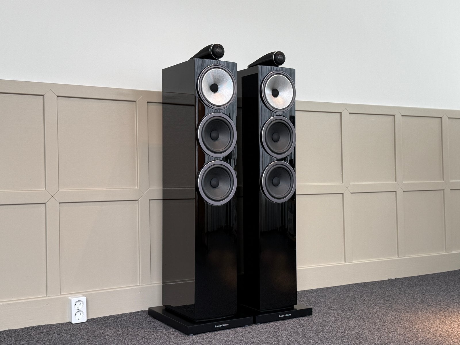 B&W 703 S3, Audio, Tv en Foto, Luidsprekers, Ophalen of Verzenden, Zo goed als nieuw, Bowers & Wilkins (B&W), /
