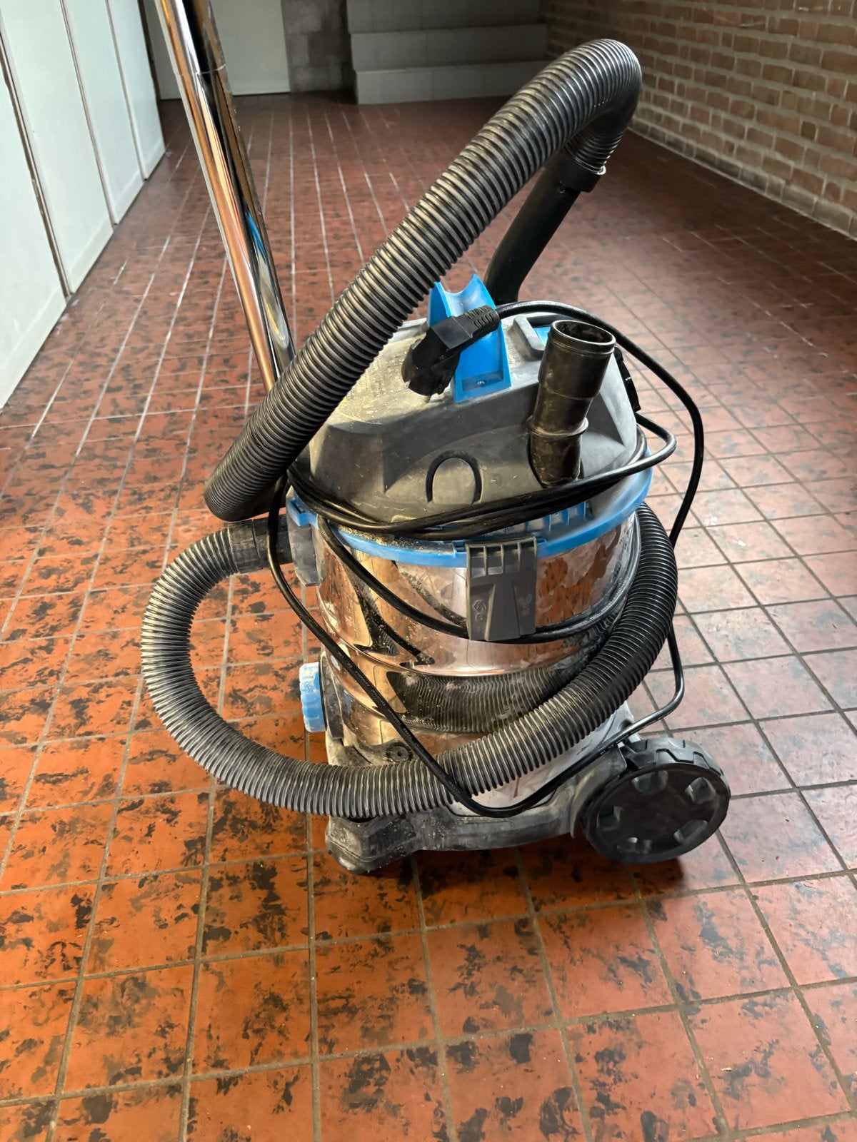 GAMMA bouwstofzuiger NDZ-1400-SW2 - Nat en Droog, Ophalen of Verzenden, Gebruikt, Waterstofzuiger