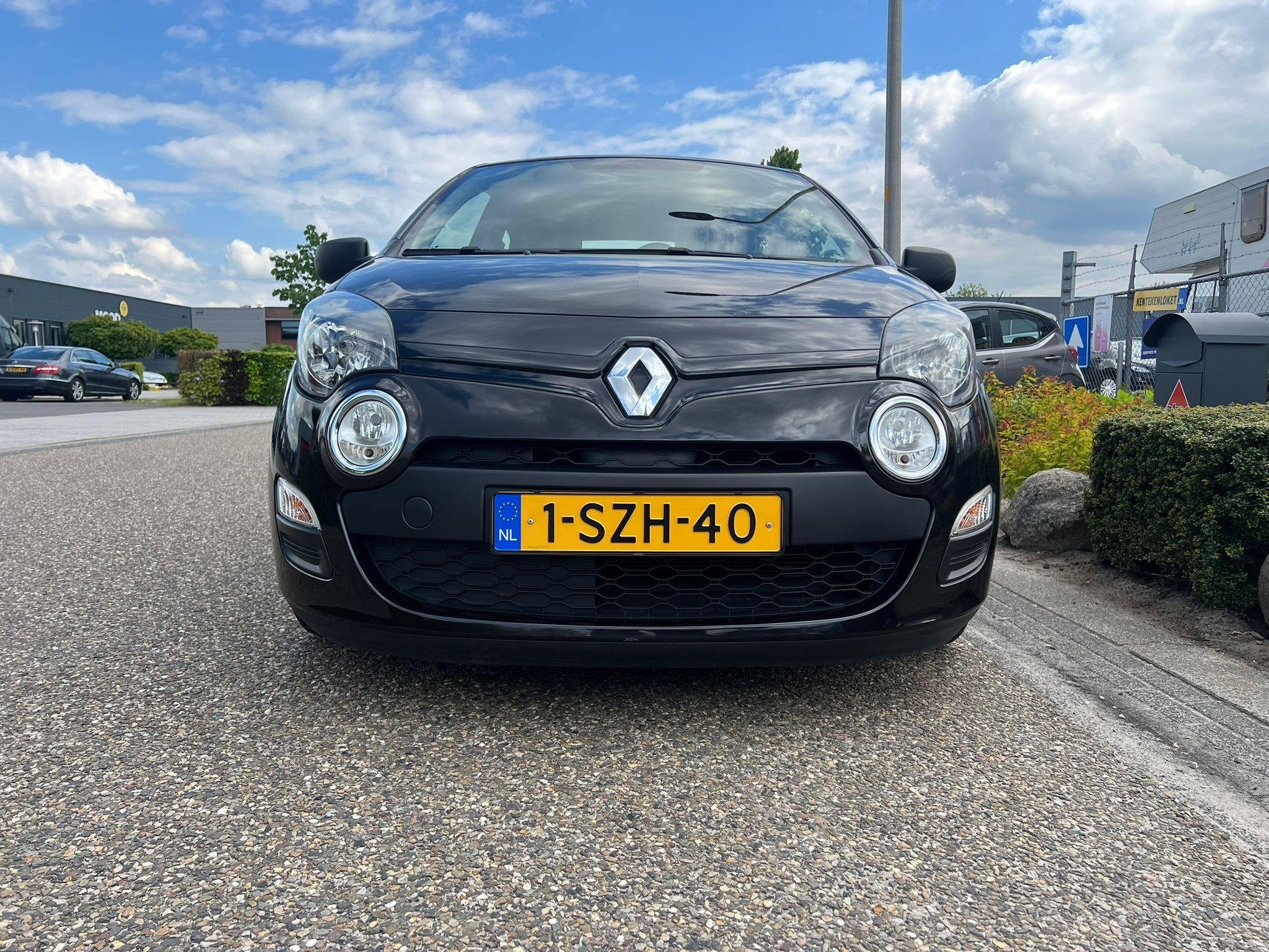 Renault Twingo 1.2 16V Parisienne | Elek. Ramen voor | Airco, Voorwielaandrijving, Gebruikt, 4 cilinders, 4 stoelen