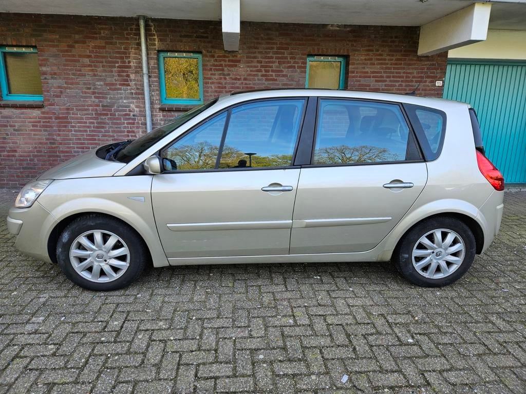 Renault Scénic 2.0 16V 99KW AUT 2007 Beige, 1998 cc, 1250 kg, 4 cilinders, Beige