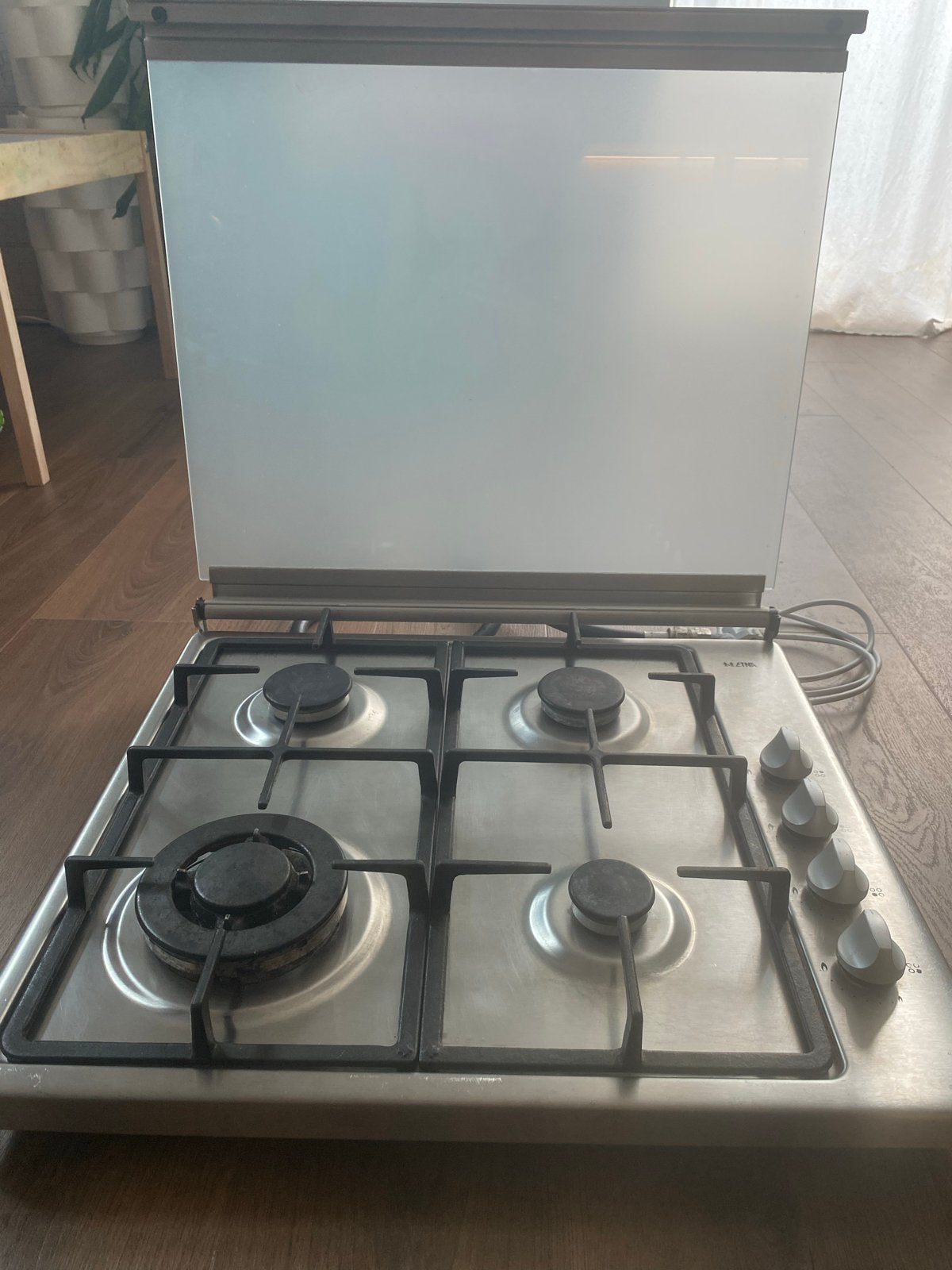 Etna gaskookstel met deksel - 4 pits, goed onderhouden, Minder dan 85 cm, Zo goed als nieuw, Gas, Vrijstaand