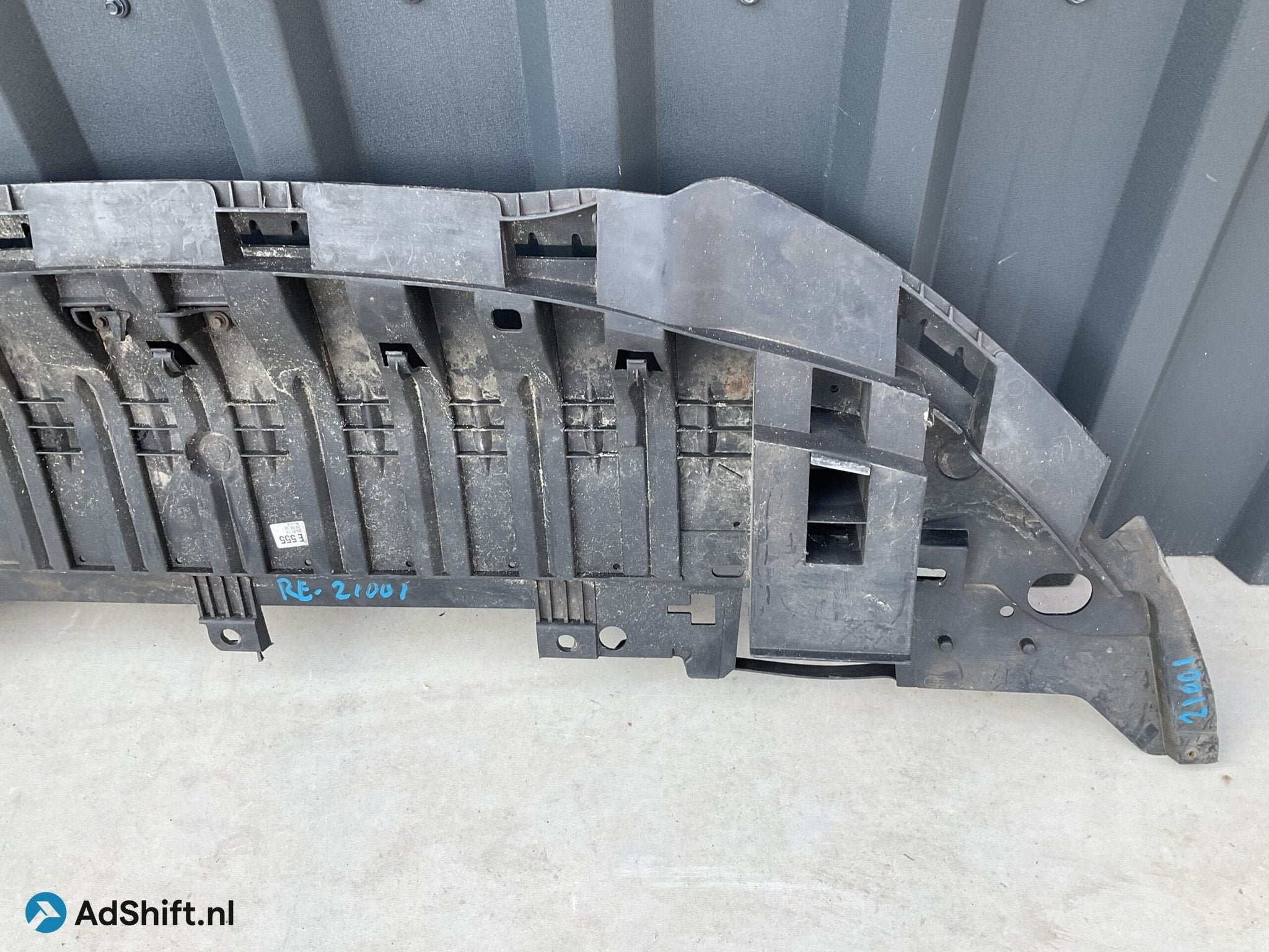 Bumper onderplaat Renault Scenic 3 622358126R Lip RE-21001