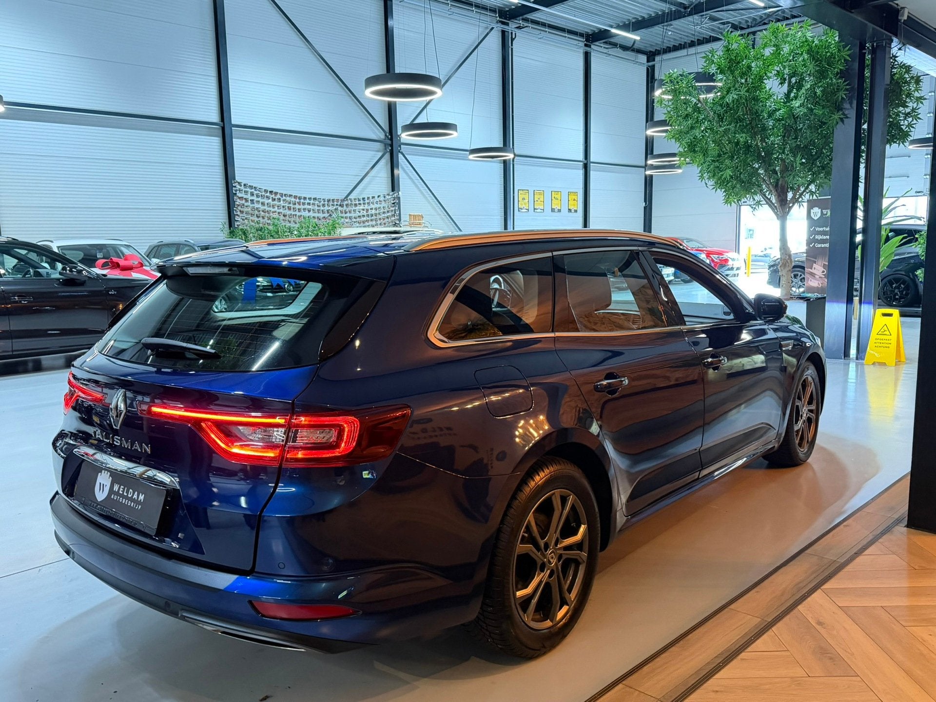 Renault Talisman 1.8 TCe 224PK|Automaat|Leder|Navi|LED|Cruis, Dealer onderhouden, Gebruikt, 4 cilinders, Blauw