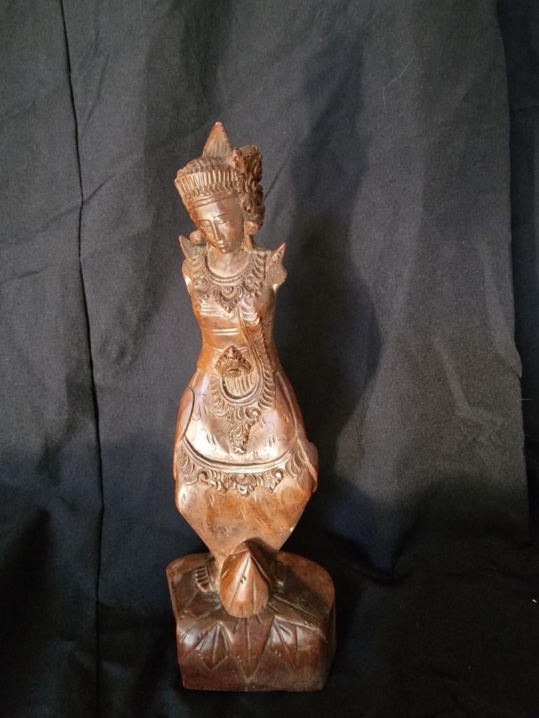 Houten beeldje van een Balinese danseres, Ophalen of Verzenden
