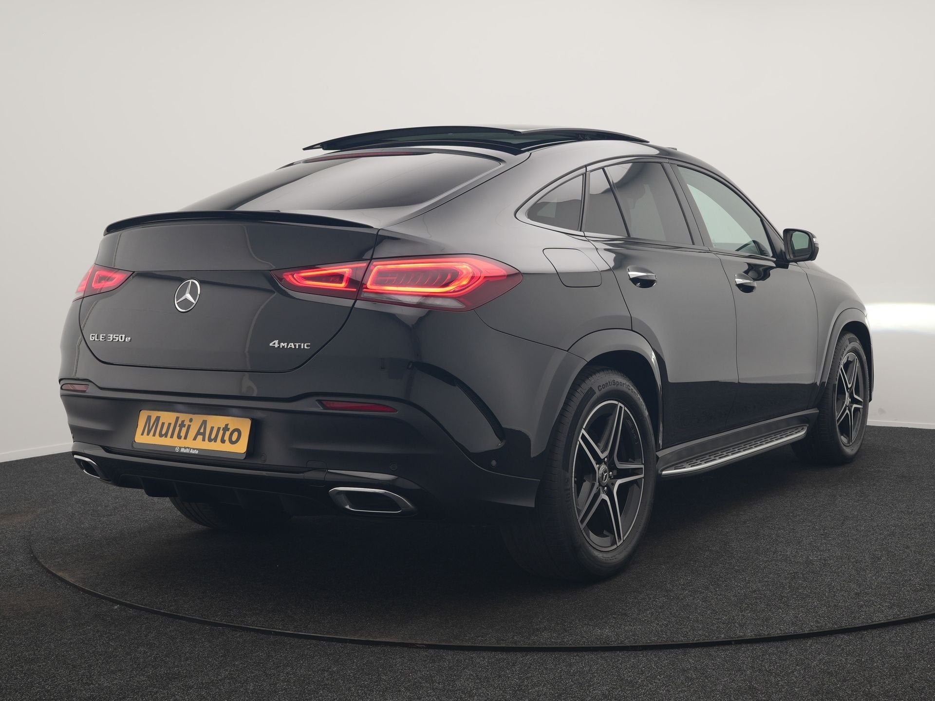 Mercedes-Benz GLE Coupé 350 e 4MATIC AMG Line PHEV 333pk De, Auto's, Dealer onderhouden, 2625 kg, Gebruikt, Zwart
