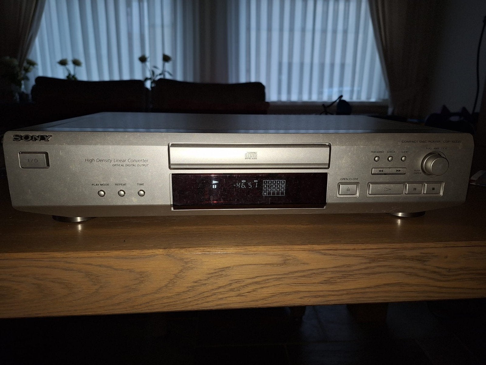 Sony CDP-XE220 Compact Disc Speler - Uitstekende Staat, Audio, Tv en Foto, Cd-spelers, Ophalen of Verzenden, Zo goed als nieuw