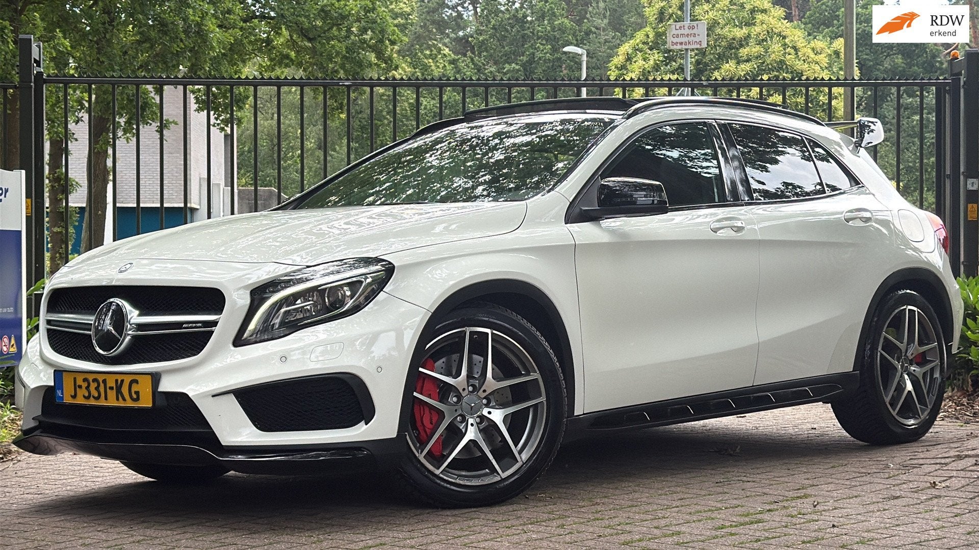Mercedes-Benz GLA-klasse AMG 45 4MATIC Premium Plus, Auto's, Automaat, Dealer onderhouden, Gebruikt, Euro 6