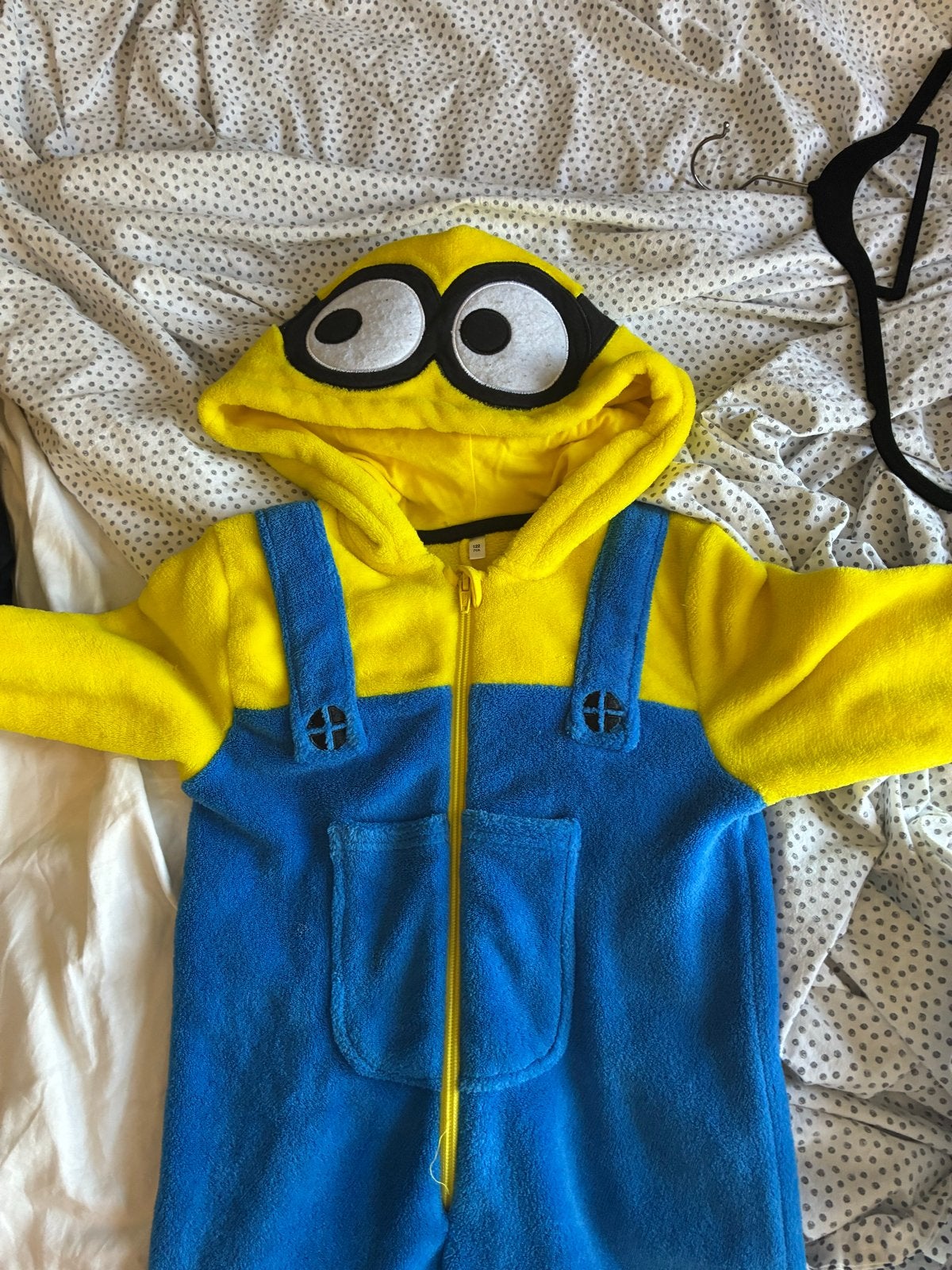 Minion onesie maat 122, Ophalen, Gebruikt, Jongen of Meisje, Nacht- of Onderkleding