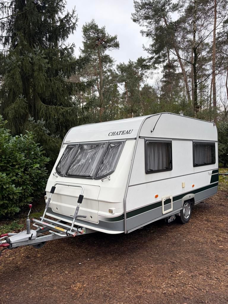 Chateau Calista 390 bouwjaar 2000 met mover, Caravans en Kamperen, Mover, Chateau, Particulier, Tot en met 4