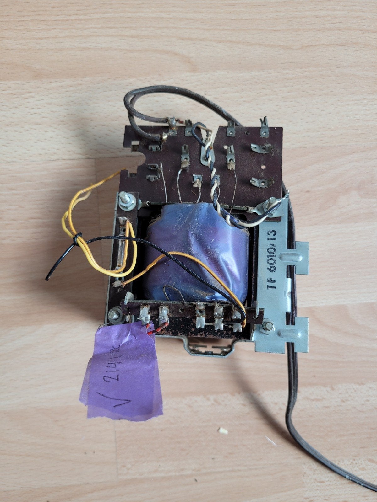 Voedingstrafo voor buizen project secundair 215 volt, Ophalen of Verzenden