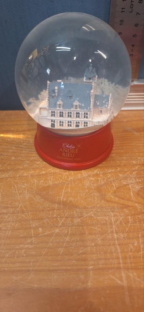 André Rieu snowglobe Maastricht 2024 (101225), Verzamelen, Gebruiksvoorwerp, ., Ophalen of Verzenden, Zo goed als nieuw