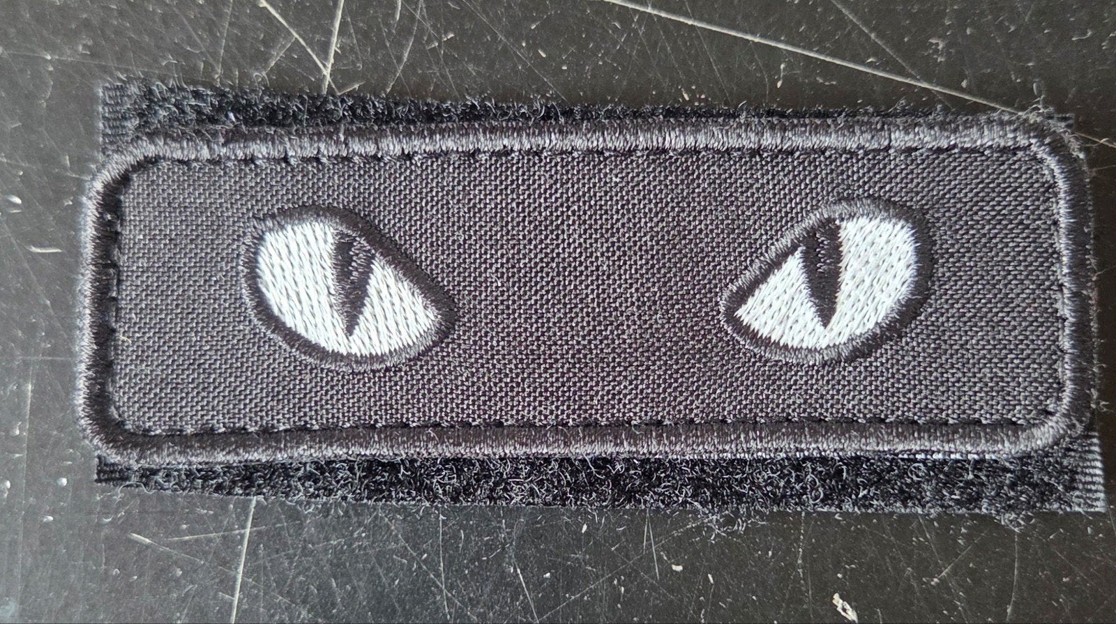 Oekraïnse afschrik katten ogen patch, Ophalen of Verzenden, Landmacht, Nederland, Embleem of Badge