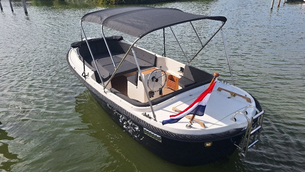 Oud Huijzer 575 | Honda 15PK | 1e eig. | 2019 | Zeer Luxe!, Ophalen, Tender, Rondzit, Zo goed als nieuw