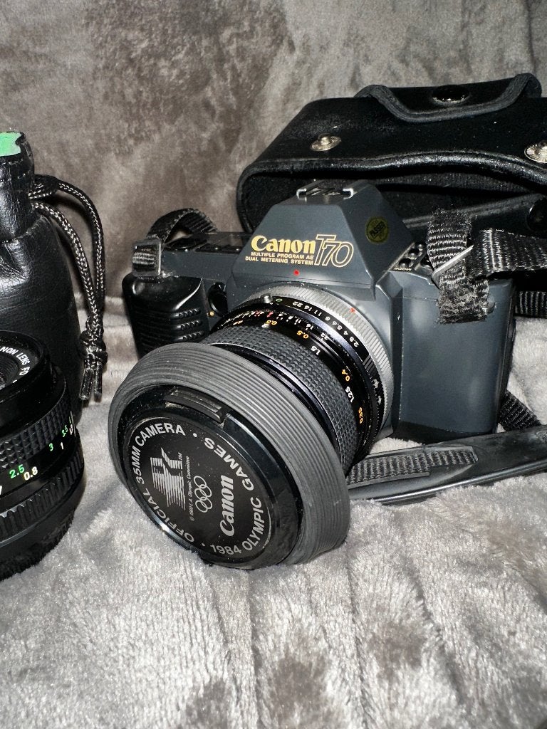 Canon T70 extra 50mm Lens