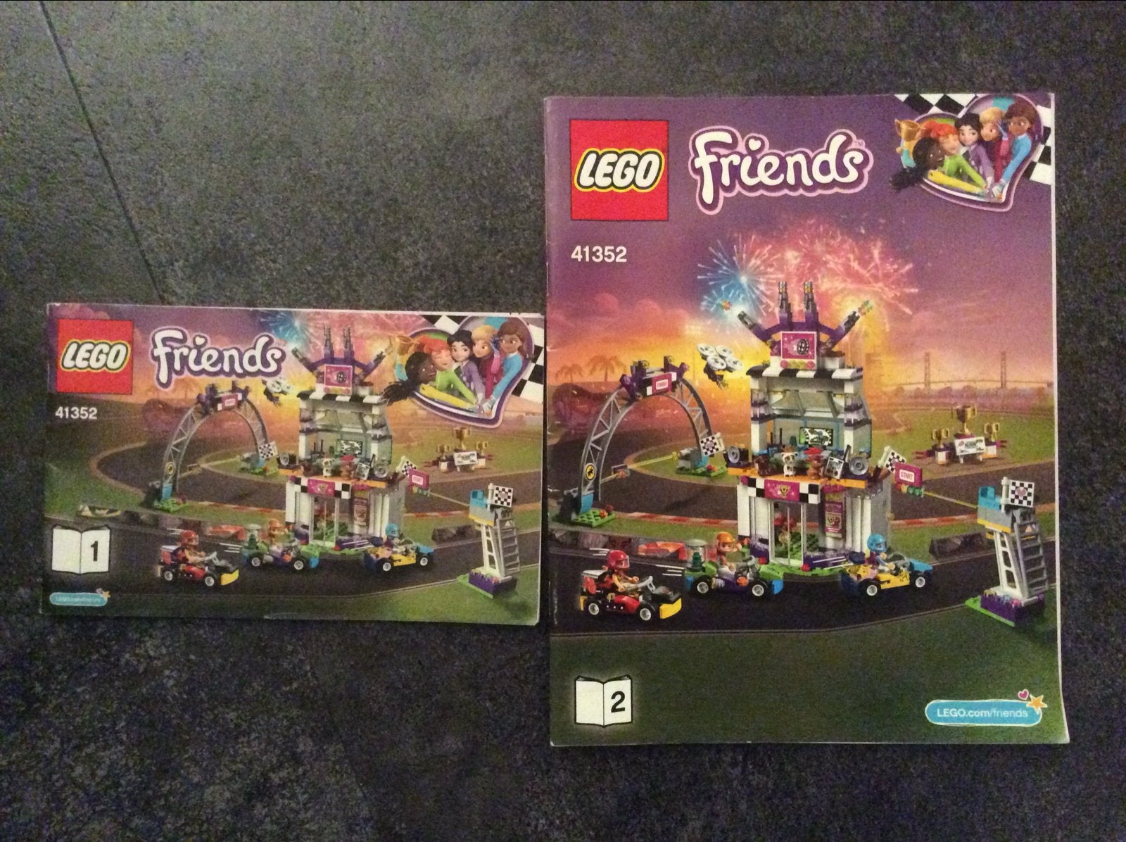 LEGO Friends 41352 De Grote Race - Compleet met boekjes, Ophalen of Verzenden, Zo goed als nieuw, Overige merken