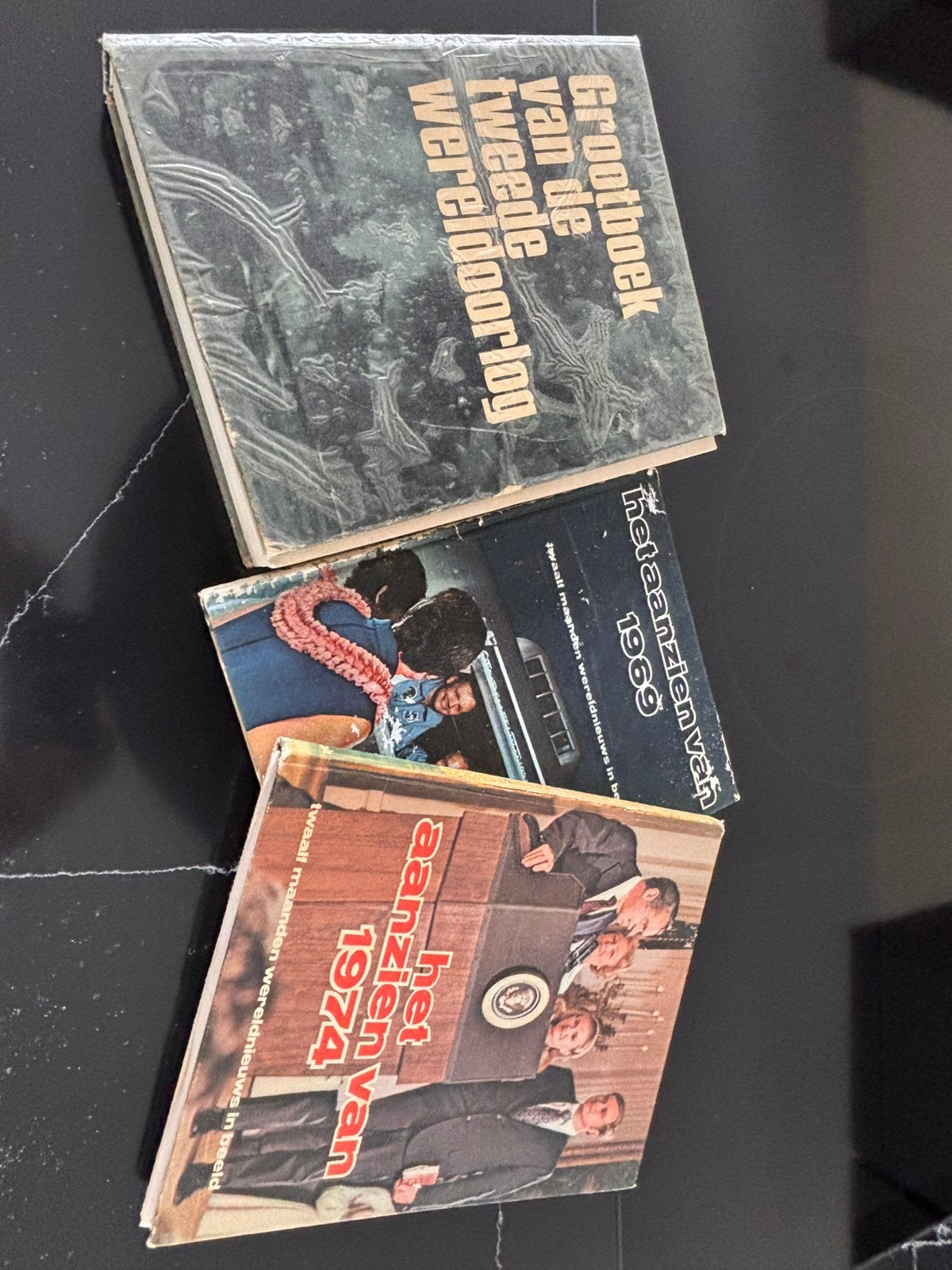Aanzien 1969 1974 en Grootboek tweede wereldoorlog, Ophalen, Gelezen, Overige gebieden