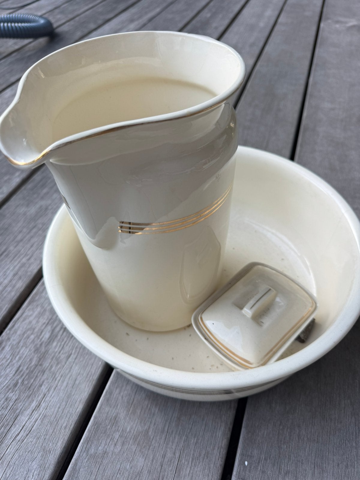 Was set met zeepbakje, Ophalen