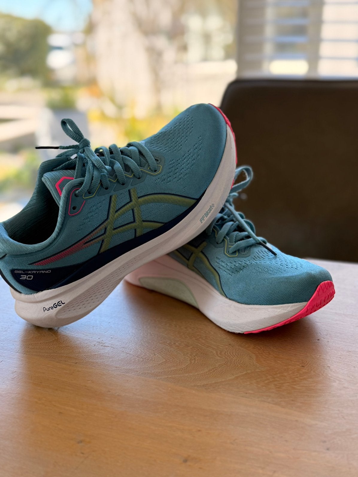 Asics sport schoenen maat 39, Ophalen of Verzenden, Zo goed als nieuw, Overige typen, Asics