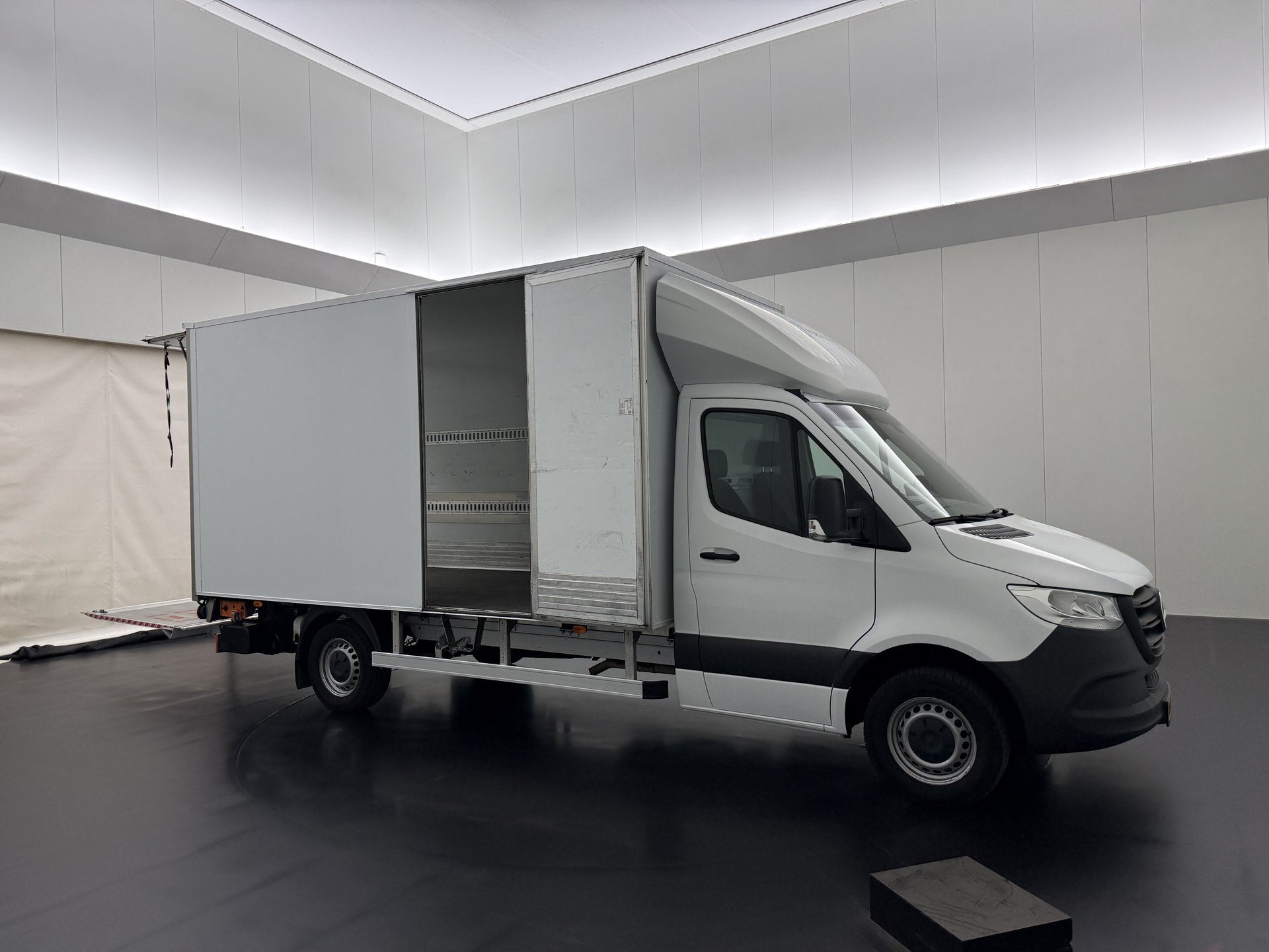 Mercedes-Benz Sprinter 315CDI Automaat Bakwagen+Laadklep | D, Auto's, Automaat, Dealer onderhouden, Gebruikt, 4 cilinders