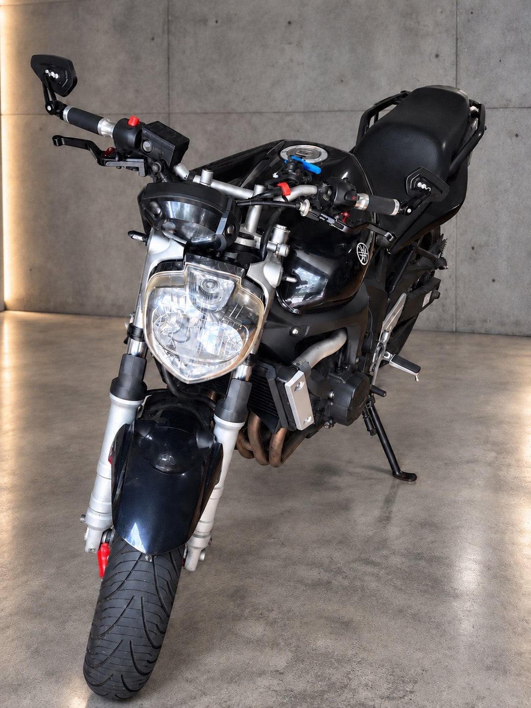 Yamaha FZ6N Black Edition | 26340km | LeoVince | Nette staat, Motoren, LED Verlichting, 4 cilinders, Motorrijbewijs A, Gebruikt