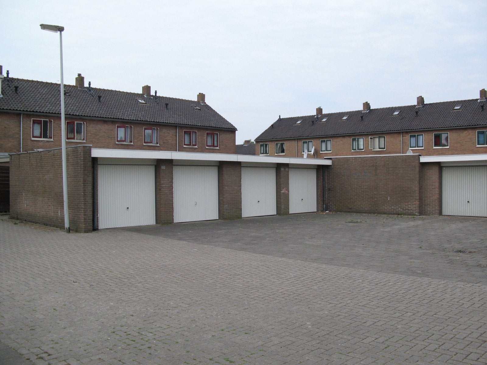 Garagebox te huur in Barendrecht en Rotterdam