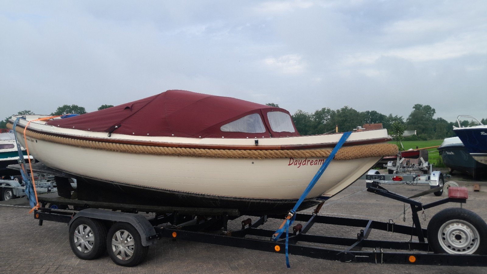Makma 700 vlet sloep 3 cylinder yanmar 27 pk diesel, Watersport en Boten, Sloepen, Ophalen, Gebruikt, Binnenboordmotor, Zonnedek