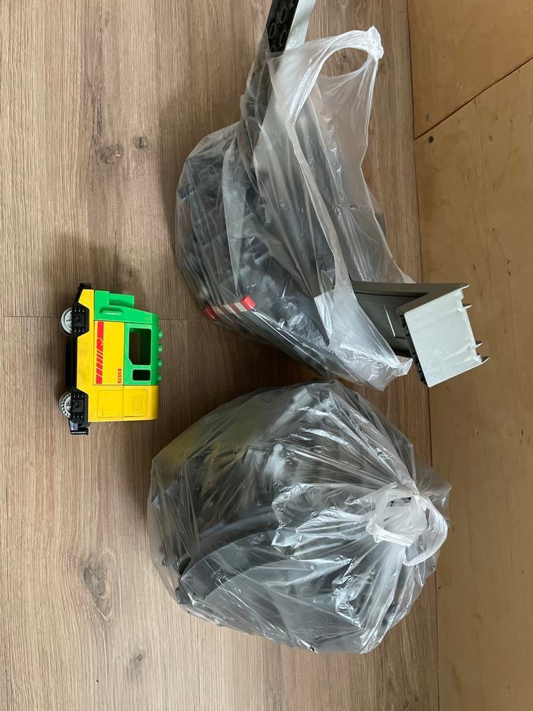 Duplo trein set met veel extra rails, Ophalen of Verzenden, Gebruikt, Complete set, Duplo