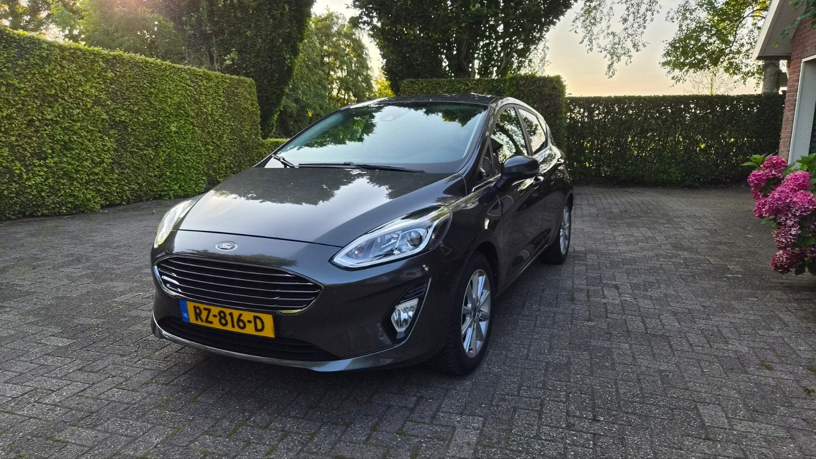 Ford Fiesta 1.0 Ecoboost Titanium, NIEUWE DISTRIBUTIERIEM, Voorwielaandrijving, 1063 kg, Automatische klimaatregeling, 580 kg