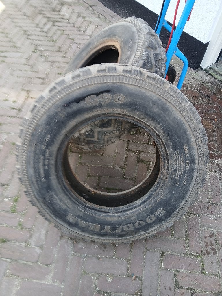 banden voor landbouwwagen, Gebruikt, All Season, Band(en), Ophalen