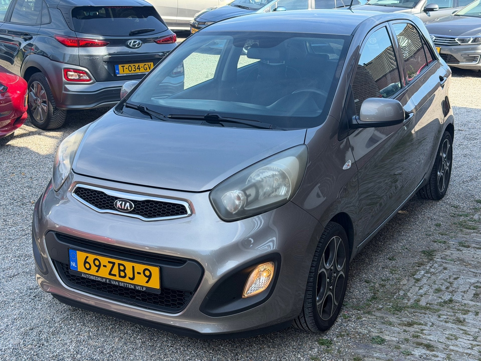 Kia Picanto 1.0 CVVT Comfort Pack Carplay Airco LMV Nette Au, Voorwielaandrijving, Euro 5, Gebruikt, 400 kg