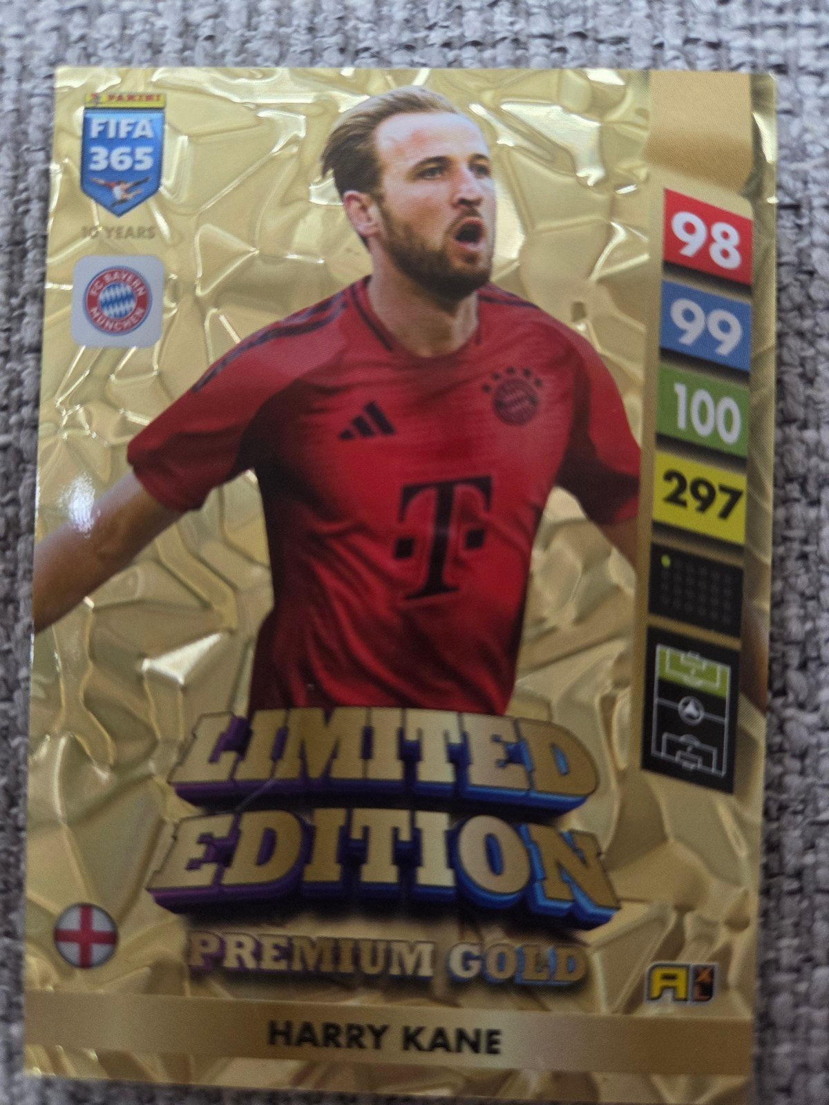 Panini FIFA 2025 Harry Kane Limited Edition Premium Gold, Verzamelen, Ophalen of Verzenden, Nieuw, Buitenlandse clubs, Spelerskaart