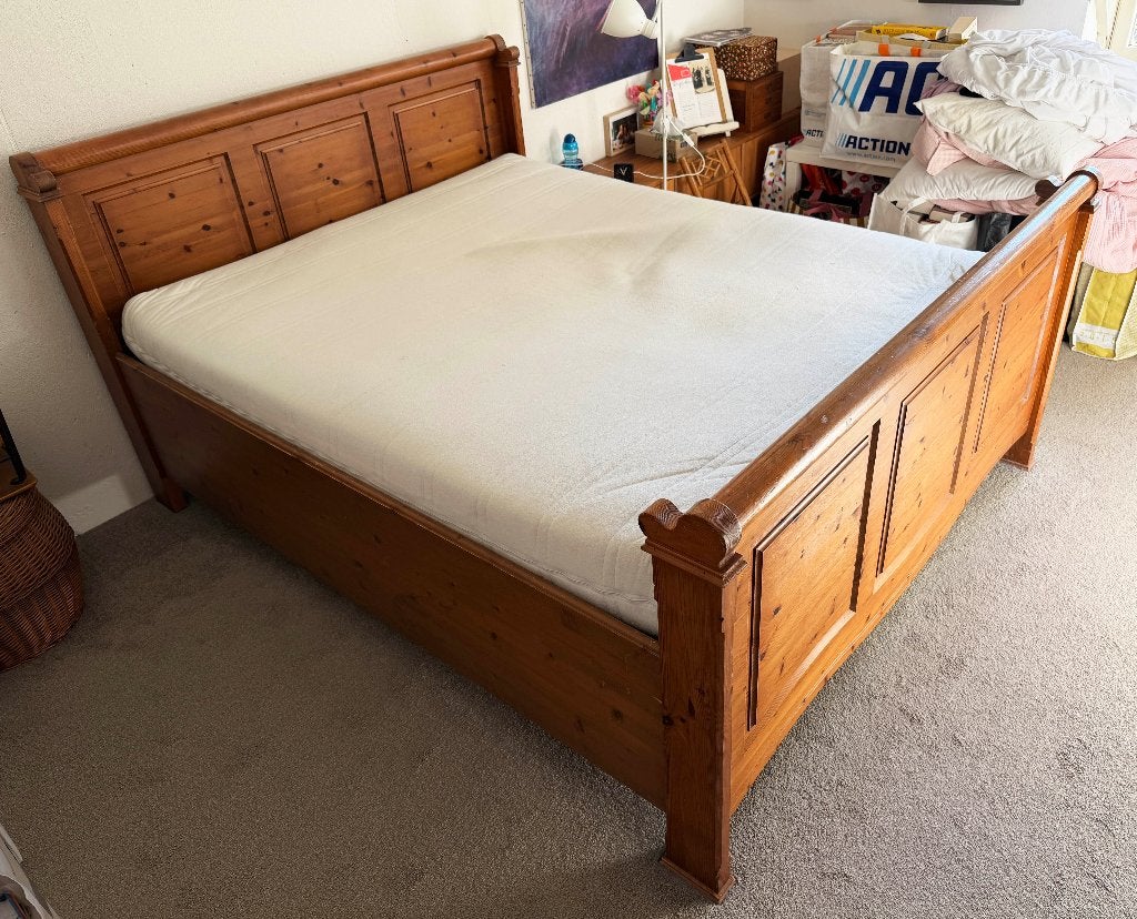 GRATIS | Massief houten tweepersoonsbed 160x200 incl. matras, Huis en Inrichting, Ophalen, Gebruikt, Bruin, Tweepersoons