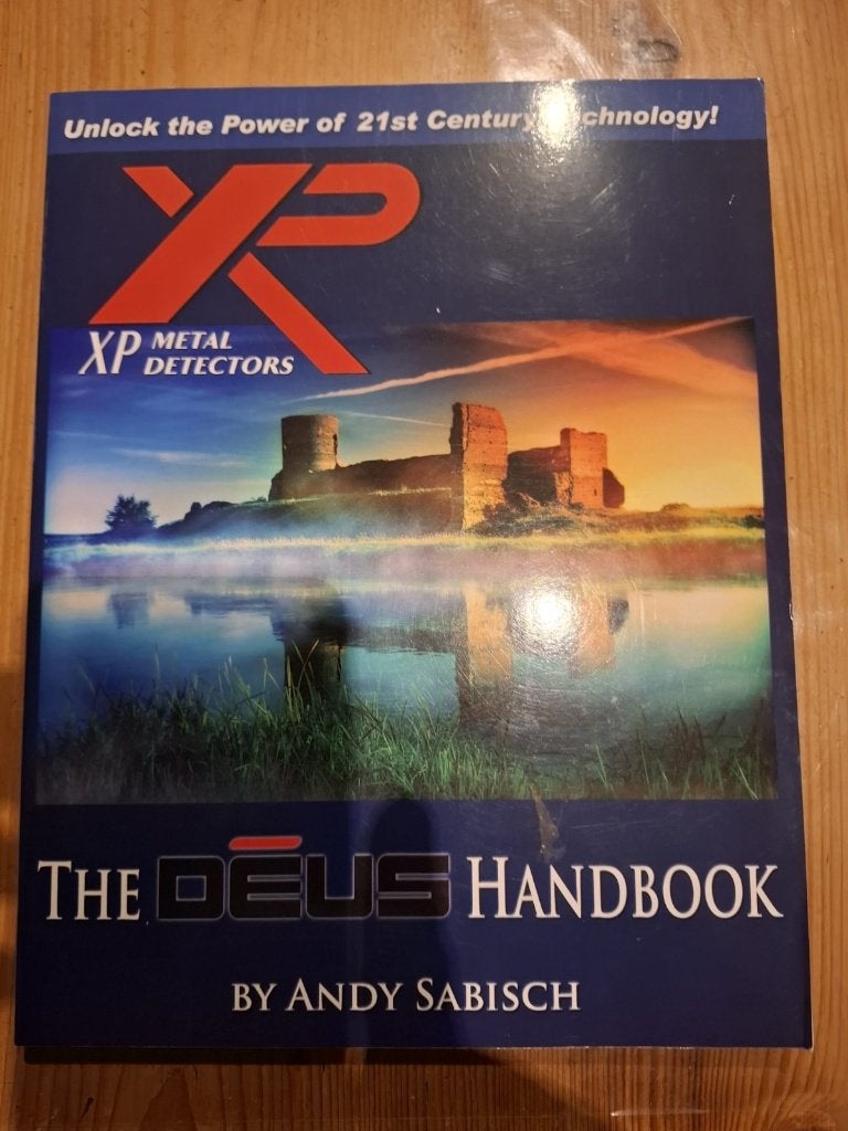 XP DEUS - HANDBOOK Metaaldetectie / Metaaldetector (Engels), Ophalen, Zo goed als nieuw, Overige onderwerpen, Andy Sabish