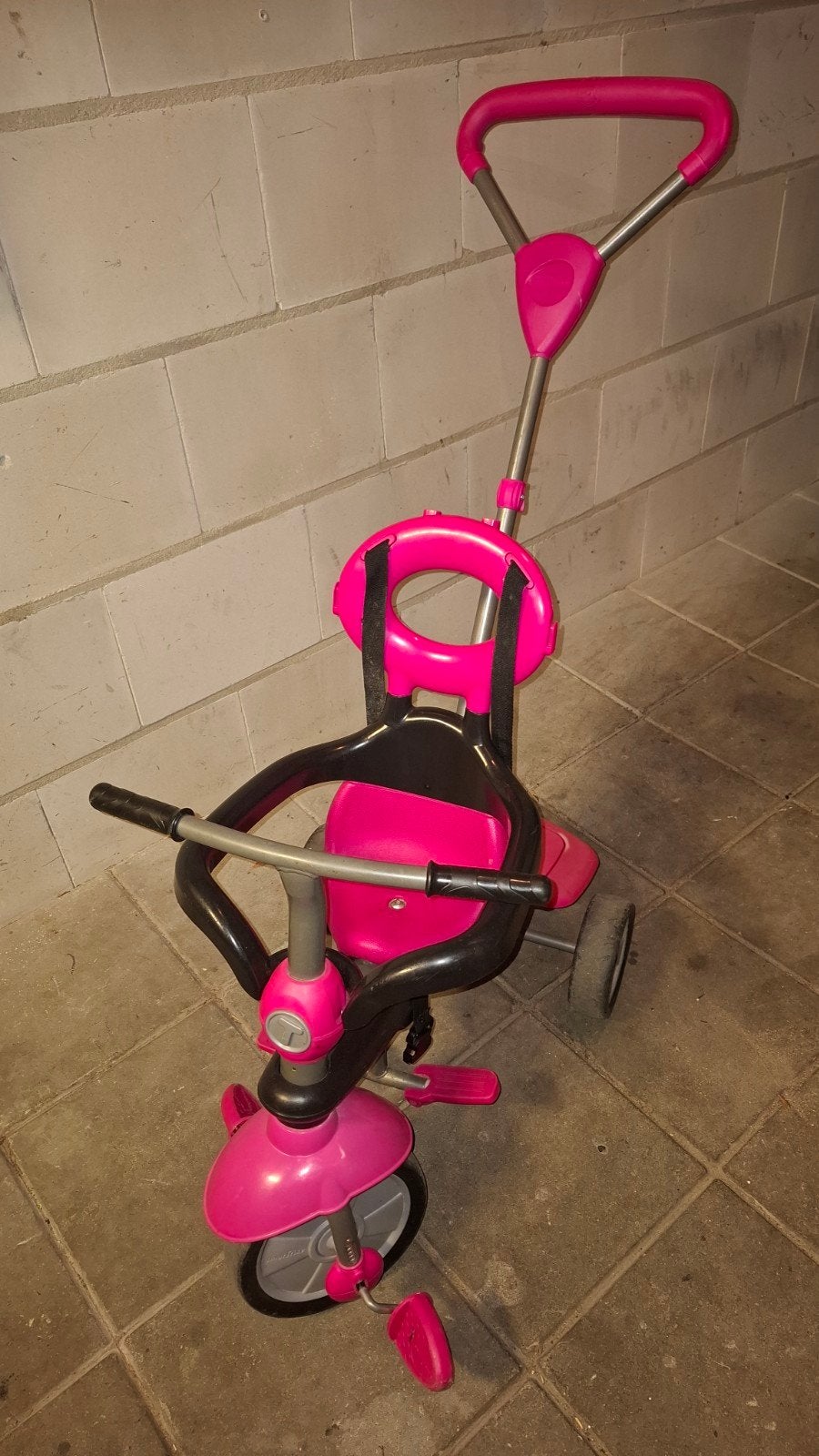 Roze duw-driewieler met zonnescherm - Smart Trike, Ophalen, Gebruikt, Duwvoertuig