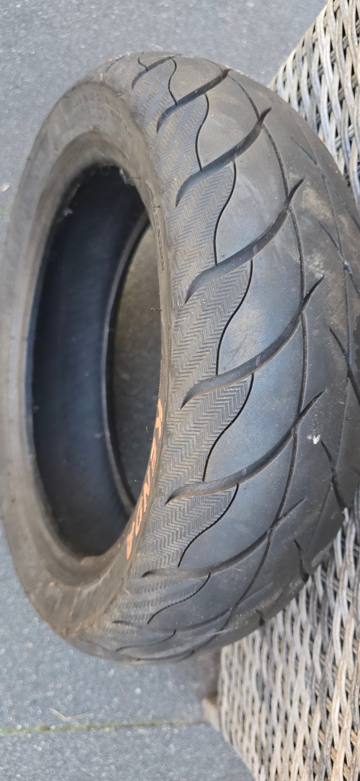 Kenda Scooter/Brommer Band 130/70-12 met goed profiel, Ophalen of Verzenden, Gebruikt