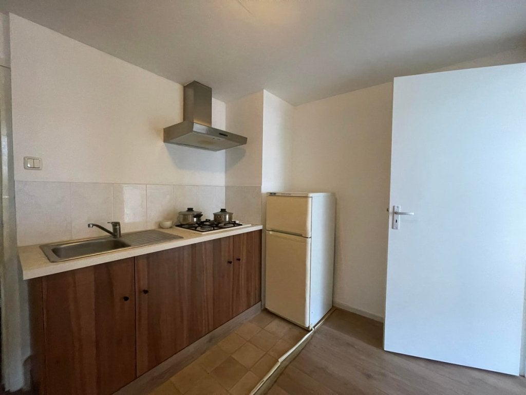 NIEUW! Woonruimte te huur Schandelerstraat, Heerlen