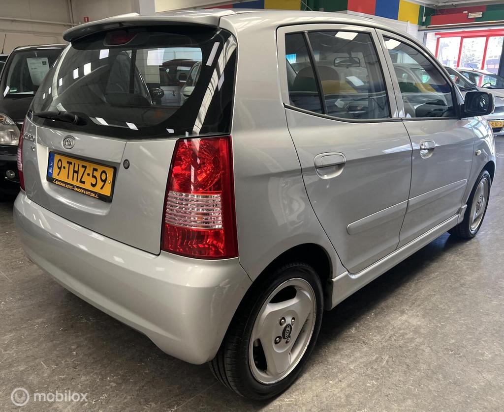 Kia Picanto 1.1 Inruil koopje, Zuinig en netjes!, Auto's, Kia, Gebruikt, 4 cilinders, 400 kg, Leder en Stof