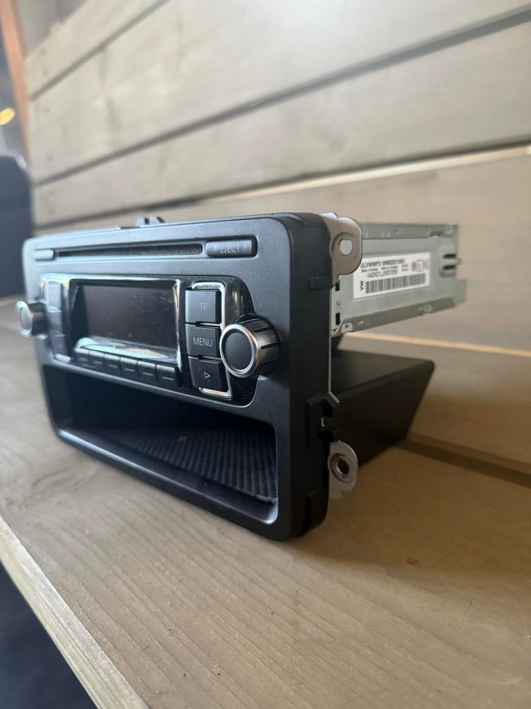 Originele Volkswagen Polo 2013 Radio, Auto diversen, Autoradio's, Ophalen, Gebruikt