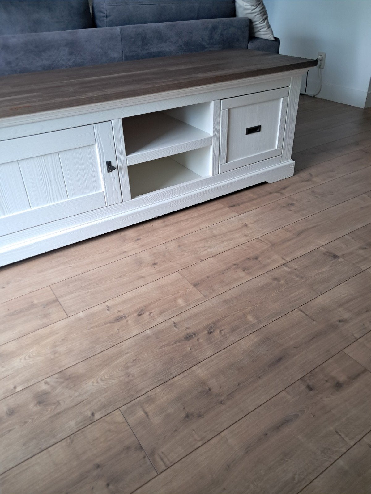 Tv kast in goede staat 1.80 bij 55 cm. Ophalen, Huis en Inrichting, Complete inboedels, Ophalen of Verzenden