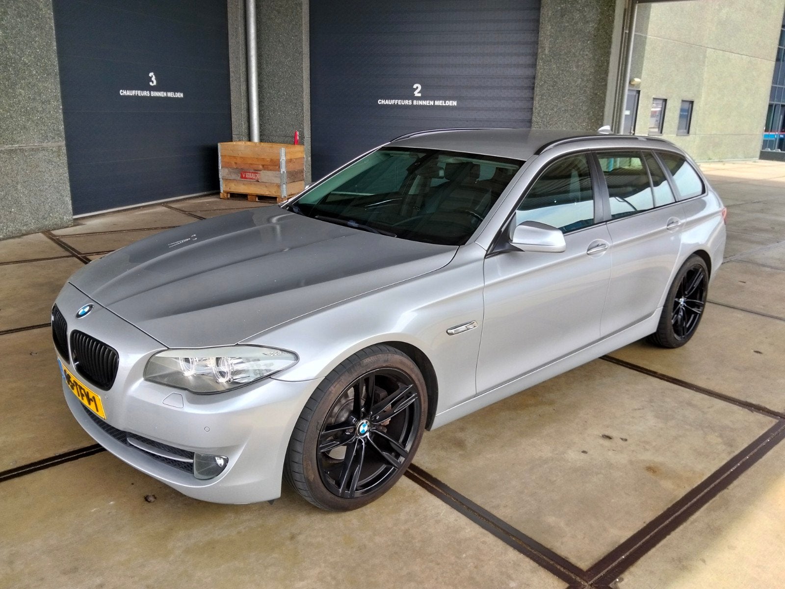 BMW 5-Serie 523I F10 F11 150KW Aut8 2012 Grijs, Achterwielaandrijving, 2000 kg, 2996 cc, Origineel Nederlands