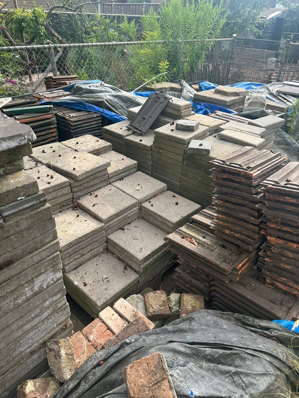 Stoeptegels, grindtegels wit, betontegels, Ophalen of Verzenden, Zo goed als nieuw, Overige materialen, Terrastegels