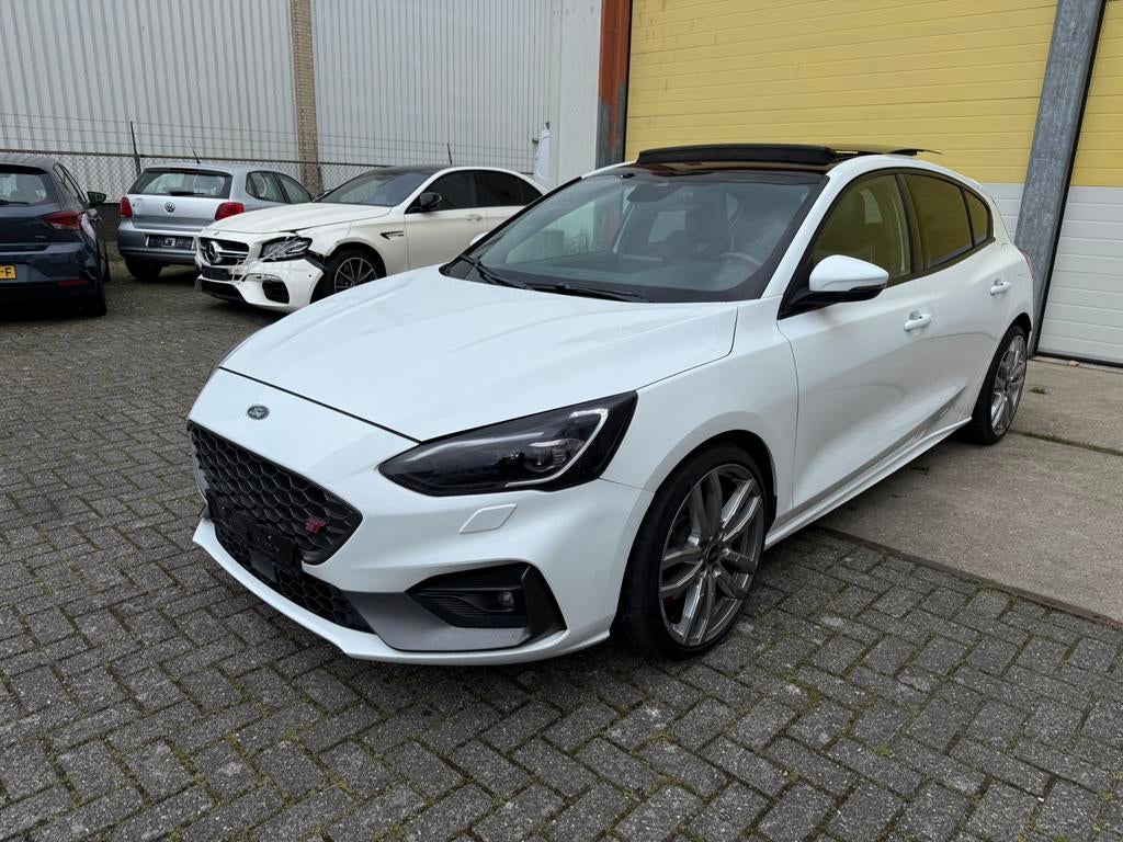 Ford Focus St 2.3 Sport 280 Pk 2019 B&O Pano/Navi/Camera/Acc, Auto diversen, Schadeauto's, Ophalen, 2299 cc, Handgeschakeld, Ford