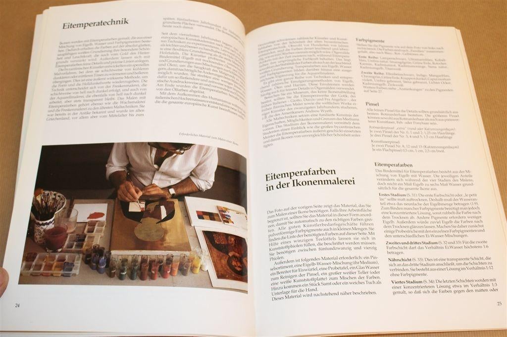 Handboek Iconen Schilderen — Technieken Stap voor Stap, Ophalen of Verzenden, Zo goed als nieuw