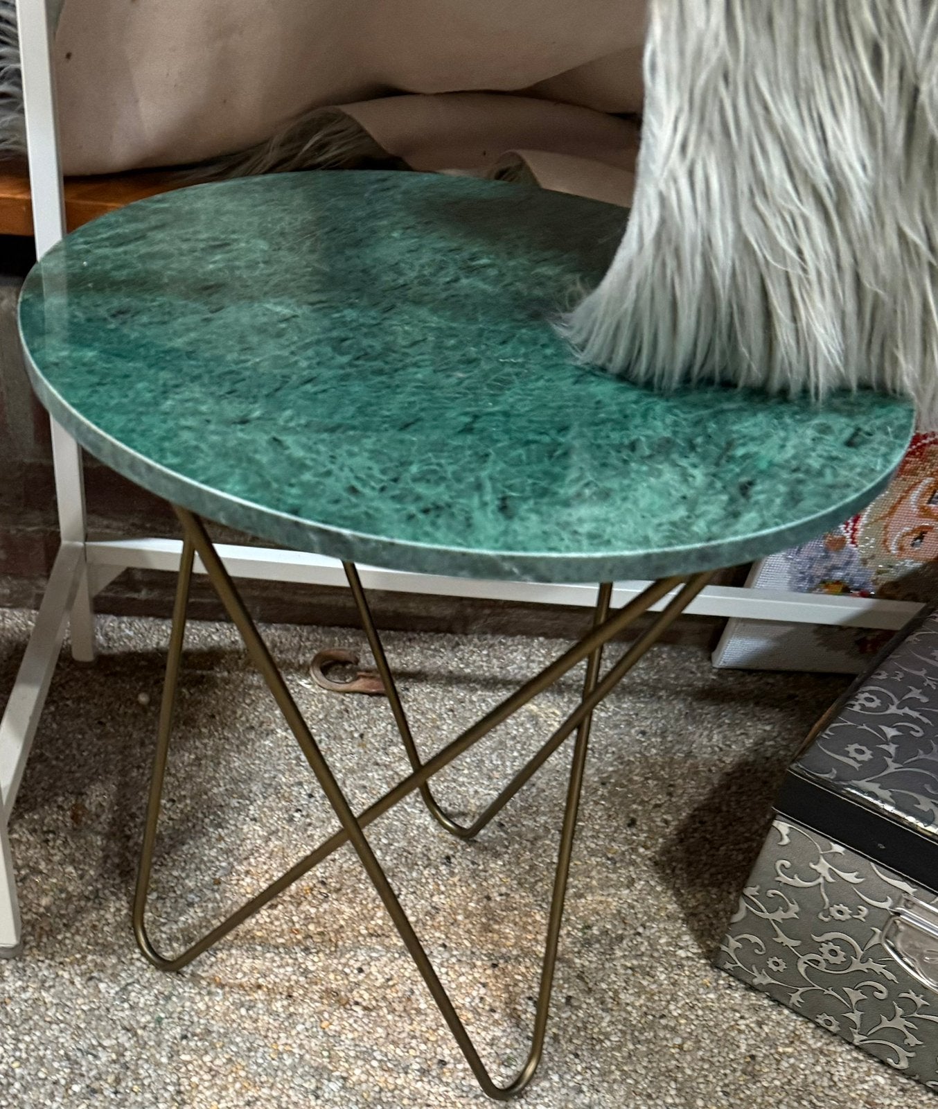 Vintage design groen maremeren bijzettafel, Minder dan 55 cm, Rond, Zo goed als nieuw, Ophalen