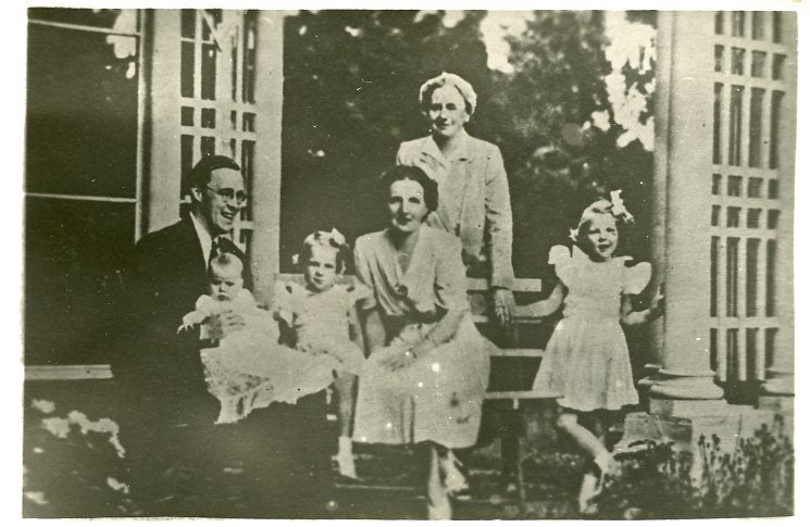 KONINKLIJKE FAMILIE in OTTAWA 1943 (DR193), Verzamelen, Koninklijk Huis en Royalty, Verzenden, Nederland, Kaart, Foto of Prent